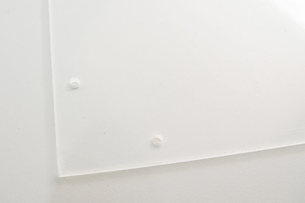 Voorzetraam plexiglas met boorgaten